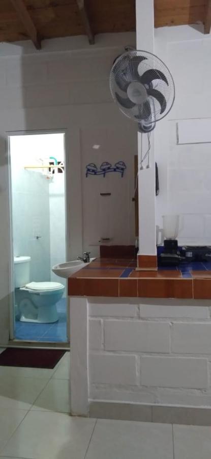 Habitacion Triple Con Cocina Y Bano Privado Некокли Экстерьер фото