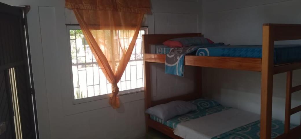 Habitacion Triple Con Cocina Y Bano Privado Некокли Экстерьер фото