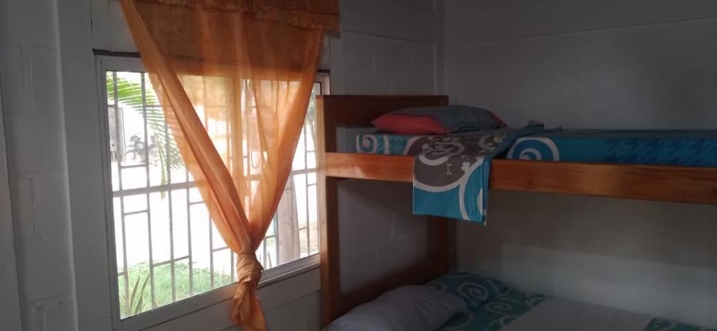 Habitacion Triple Con Cocina Y Bano Privado Некокли Экстерьер фото