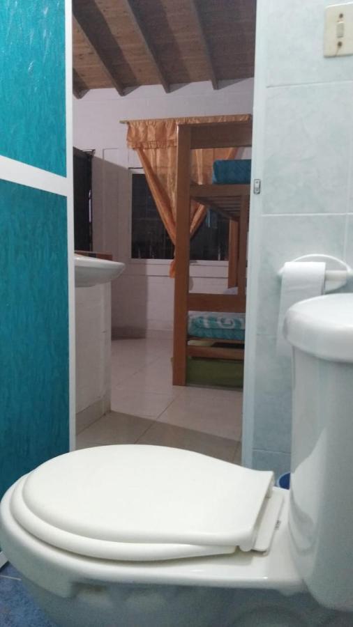 Habitacion Triple Con Cocina Y Bano Privado Некокли Экстерьер фото
