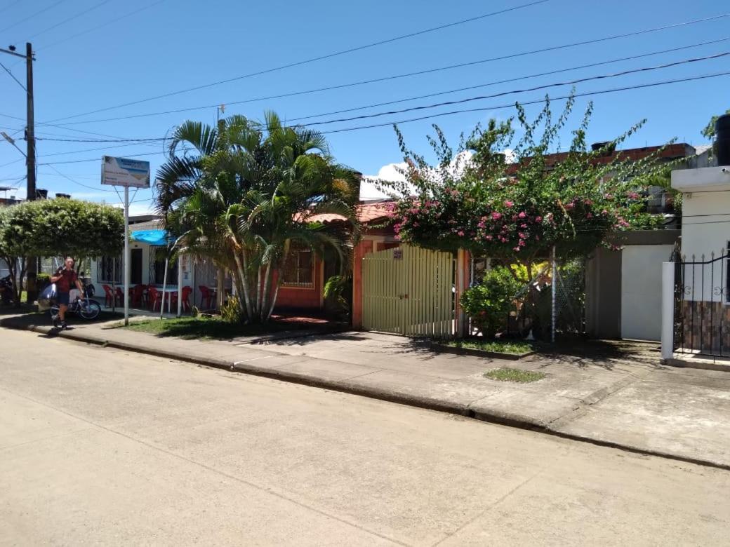 Habitacion Triple Con Cocina Y Bano Privado Некокли Экстерьер фото